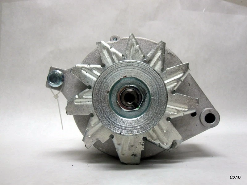 Alternador ACDelco 334-2100, 7078207 REMANUFACTURADO para Ford Bronco 1985 4,9 L Foto 1 de 4