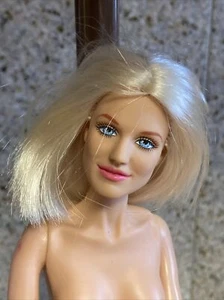 TM 2000 Columbia Pictures Industries Doll Cameron Diaz Nude - Picture 1 of 5
