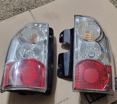 Juego de 2 luces traseras para Suzuki XL7 2003-2009 par conductor y pasajero (2006 Foto 1 de 3