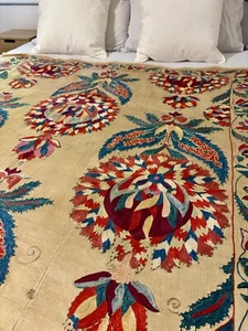 Antique Rug Turkish Suzani Blanket Hanging *** COLLECTIBLE RARE *** 76 x 60 - Picture 1 of 8