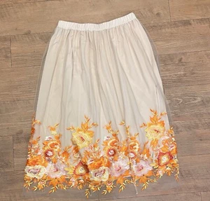 Du Jour Midirock Pull-On Blumen bestickt Mesh Farbe Nude Größe Medium - Bild 1 von 4
