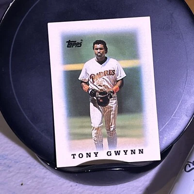 1988 Topps League Leaders Mini Tony Gwynn #74 San Diego Padres - Image 1 of 2