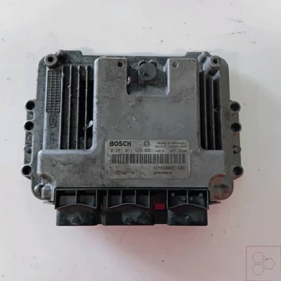 8200771825 Centralina iniezione  RENAULT TRAFIC T27 1.9 dCi (74Kw) PC-TN CMB - Immagine 1 di 2