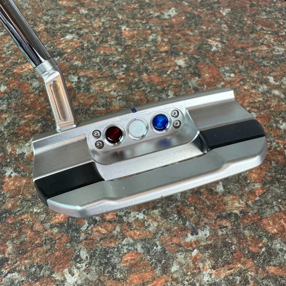 Scotty Cameron 2025 Studio Style Fastback 1.5 Custom USA Paint 34"/360g - Image 1 of 4