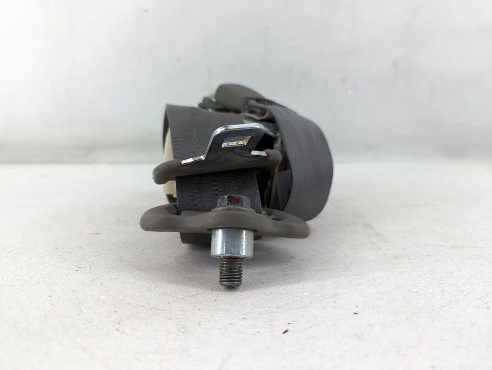 Jeep Wrangler 1999 cinturón de seguridad del conductor izquierdo retractor trasero MADZA Foto 1 de 4