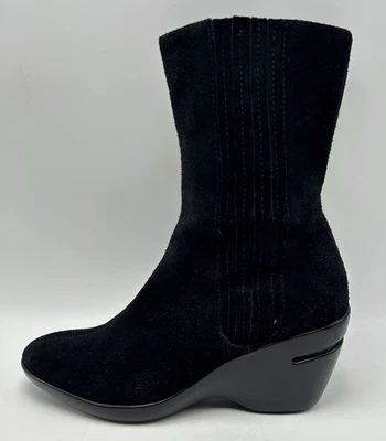 Botas Cole Haan NikeAir para mujer 6.5 B Kierstin gamuza tacón de cuña negras elásticas Foto 1 de 4