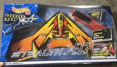 Avión de combate Hot Wheels Lockheed Martin Stealth X-17 de Mattel Toys 2000 Foto 1 de 4