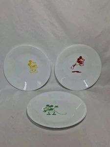 3 Corelle Disney MICKEY MOUSE 6.75" Appetizer/Dessert Vitrelle Plates USA - Picture 1 of 6