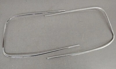 USADO ORIGINAL PORSCHE 356B 356C 356SC PARABRISAS ALUMINIO MOLDURA ENVOLVENTE 7 Foto 1 de 4