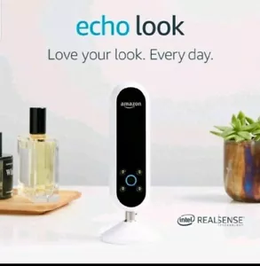 New!!! Amazon Echo Look - Picture 1 of 2
