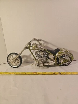 Orange County Choppers OCC Green & Silver Motorcycle Diecast Bike Toy Zone Inc. - Image 1 of 4