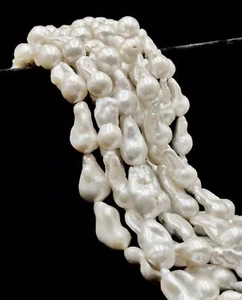 White Fresh Water Pearl Baroque Fireball Shape Size 10-20x15-33mm 15.5" Strand - Picture 1 of 5
