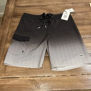 Nuovo costume da bagno uomo Rokka Rolla nero grigio taglia 33 pantaloncini da spiaggia asciugatura rapida - Foto 1 di 10