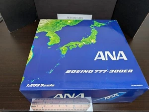 1/200 ANA ALL NIPPON AIRWAYS BOEING 777-300 STAR WARS BB-8 JA789A INFLIGHT 200 - Picture 1 of 9