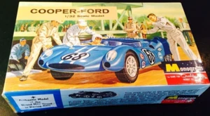 Monogramma 1/32 Cooper Ford auto da corsa modello originale anni 60, non verniciato - Foto 1 di 12