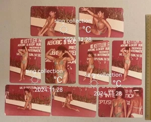 Foto a color aeróbica y culturista de Singapur de 1980 x 9, dama sexy y musculosa - Imagen 1 de 2