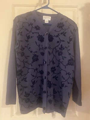 Suéter Cárdigan Adolfo Coleccionables Pequeño Cordero Mezcla de Lana De Colección Azul Floral DEFECTUOSO Foto 1 de 4