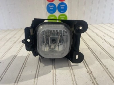 Luz antiniebla derecha lado del pasajero Ford Ranger 2004 2005 2006 2007 2008 fabricante de equipos originales Foto 1 de 4