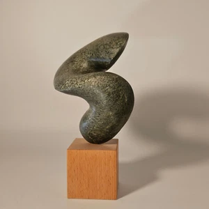 Abstrakte Steinskulptur - Organische Form - Moderne Kunst - Unikat - Bild 1 von 13