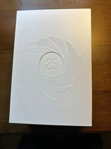 Größe 7 - Adidas James Bond 007 x UltraBoost 1.0 DNA No Time to Die - Triple... - Bild 1 von 11