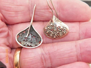 VNTG HOOK STERLING SIVER 1.25" DANGLE FILIGREE EARRINGS - Picture 1 of 3