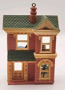 VTG 1984 Hallmark Nostalgic Houses & Shops Victorian Dollhouse XMAS Ornament #1 - Picture 1 of 9