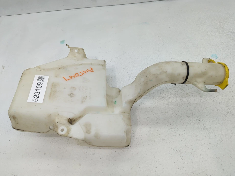 2011 Dodge Grand Caravan Windshield Washer Fluid Reservoir Bottle Oem ZYPHT - Image 1 of 4