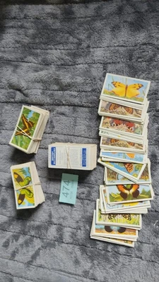 Joblot of vintage Brooke Bond British Butterflies Collector Approx 300 Cards - Image 1 of 4