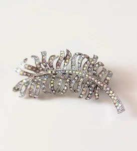 Vintage Elegant Unsigned Feather Brooch With Aurora Borealis AB Rhinestone 70mm - Picture 1 of 4