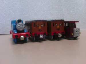 Thomas and Friends Take-Along Annie Clarabel Bertie Bundle 2002 Diecast Metal - Picture 1 of 7