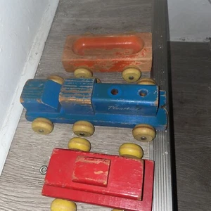 Antique Playskool Wooden Toy Train 1950s antique - Picture 1 of 4