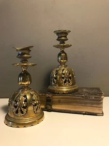Splendida e preziosa coppia di Candelieri in Bronzo - Foto 1 di 4