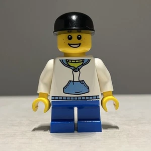 Lego City Mini Figure / White Hoodie Torso / Grate Condition / Short Legs - Picture 1 of 4