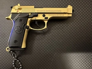 Miniature Beretta 92F Pistol Keychain with Clip Cocking Action, Trigger GOLD HOT - Picture 1 of 8