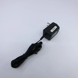 Adaptador de corriente original Black&Decker modelo: UD-0901 salida: 9VDC 100mA clase 2 OEM - Imagen 1 de 6
