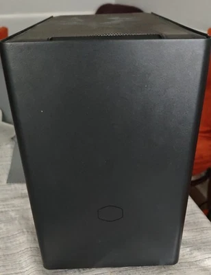 Desktop Gaming PC Ryzen 7 3800X, 32GB, Win 11 Pro, 3TB, Radeon RX-570 Mini-ITX - Image 1 of 4