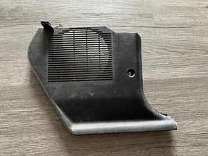 šµ BMW E36 Sedan & Compact Passenger Right Speaker Grill Kick Panel 51438144030 - Picture 1 of 3
