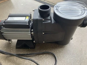 2.5HP Swimming Pool Pump Motor In/Above Ground Lightly Used - Picture 1 of 3