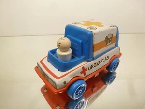 OBERTOYS SPAIN URGENCIAS AMBULANCE RED CROSS - TIN TOY -L15.5cm- GOOD - Picture 1 of 6