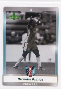 2025 Parkside NWSL Vol 1 NICHELLE PRINCE #17 B&W BIANCO E NERO VARIAZIONE CORRENTE - Foto 1 di 2
