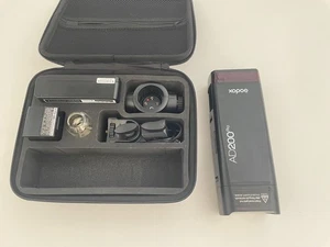 Godox AD200 Pro Flash - Picture 1 of 4