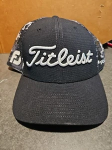 Titleist Pro V1 Golf Hat Cap Tour FJ Snapback Black & White Digital Camo - Picture 1 of 6