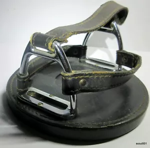¿Hermes raro vintage? Soporte de exhibición de reloj de 2 estribos de cromo y cuero - Imagen 1 de 12