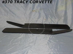 1984-1989 Corvette Door Panel Arm Rests Black Pair - Picture 1 of 21