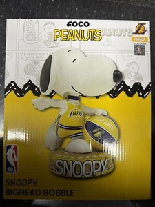 Los Angeles Lakers Peanuts Snoopy Big Head Bobble FOCO - Picture 1 of 4