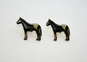 2 Vintage Black & White Horse 70er Jahre Hut Anstecknadeln Neu NOS Palomino - Bild 1 von 1