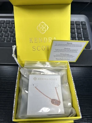 Collar Colgante Corto Kendra Scott Mini Elisa Cristal Opalita Rosa Foto 1 de 2