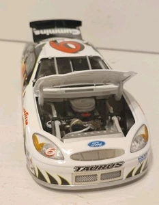 2000 Team Caliber Preferred 1/24 Scale Mark Martin #6 Zerex Ford NASCAR - Picture 1 of 10