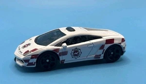 Matchbox White Lamborghini Gallardo LP 560-4 Airport Polizia Loose Diecast 1:64 - Picture 1 of 5