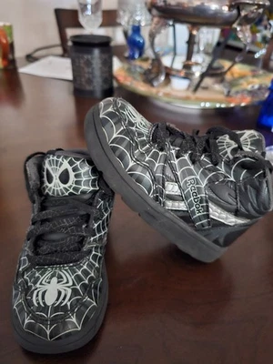 Reebok Marvel Spiderman Attack Of The Spider Black /Gray Boys Size 8.5 Toddlers - Image 1 of 4